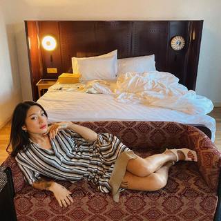 Peggy Gou feet photo thumbnail