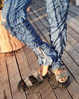 Peggy Gou feet photo 11