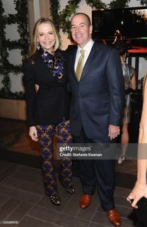 Peggy Lipton feet photo 11