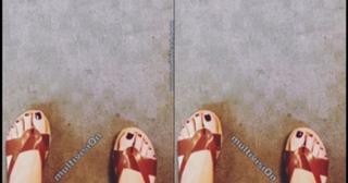 Pelin Akil feet photo thumbnail