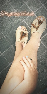 Pelin Akil feet photo thumbnail