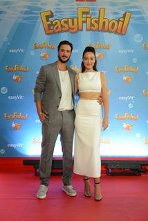 Pelin Akil feet photo thumbnail