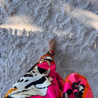 Pelin Karahan feet photo thumbnail