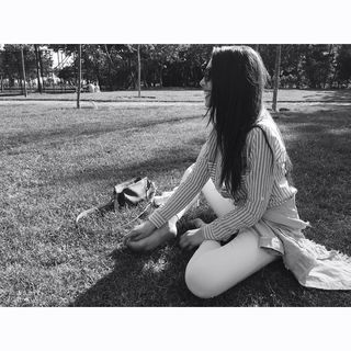 Pelin Uluksar feet photo 13