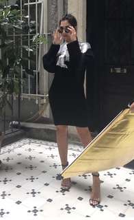 Pelin Uluksar feet photo 9