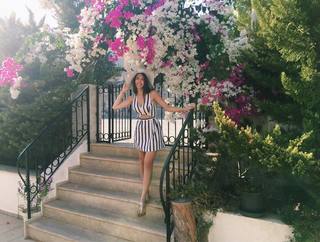 Pelin Uluksar feet photo 17