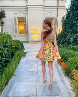 Pelin Uluksar feet photo 18