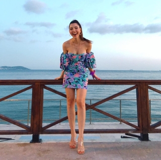 Pelin Uluksar feet photo 15