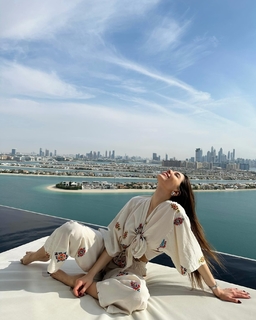 Pelin Uluksar feet photo 7