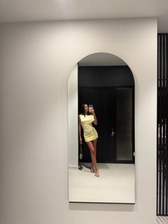 Pelin Uluksar feet photo 2