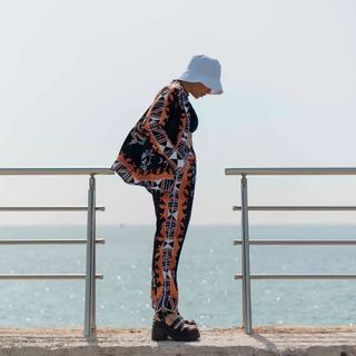 Penelope Anastasopoulou feet photo 6