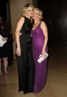 Penelope Ann Miller feet photo thumbnail