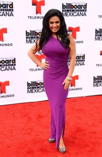 Penelope Menchaca feet photo thumbnail