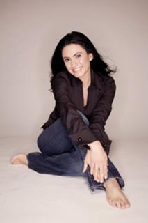 Penelope Menchaca feet photo thumbnail