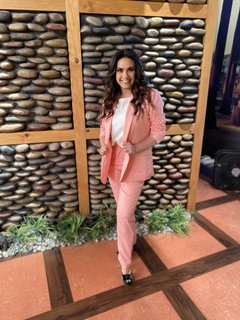 Penelope Menchaca feet photo thumbnail