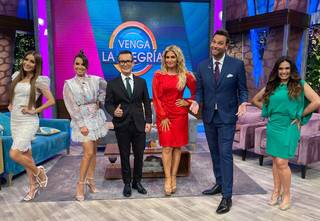 Penelope Menchaca feet photo thumbnail