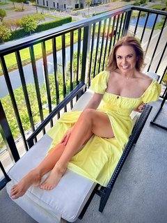 Penelope Menchaca feet photo thumbnail