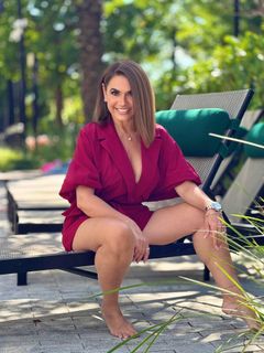 Penelope Menchaca feet photo 9
