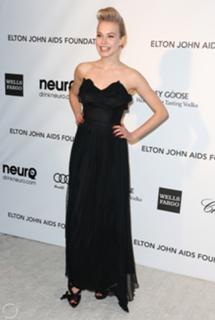 Penelope Mitchell feet photo 6
