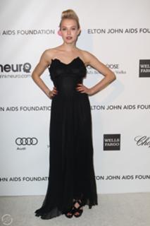 Penelope Mitchell feet photo 4