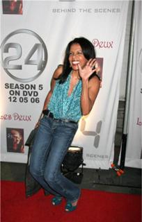 Penny Johnson feet photo 1