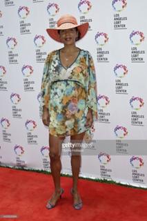 Penny Johnson feet photo 2