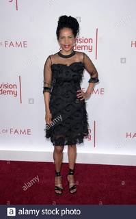 Penny Johnson feet photo 6