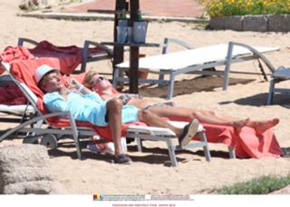 Penny Lancaster feet photo 11