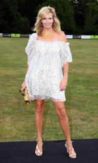 Penny Lancaster feet photo 11