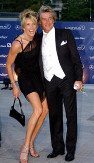 Penny Lancaster feet photo 11