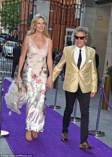 Penny Lancaster feet photo 6