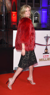 Penny Lancaster feet photo 14