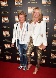 Penny Lancaster feet photo 1