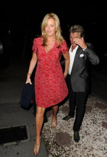 Penny Lancaster feet photo 2