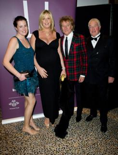 Penny Lancaster feet photo 13