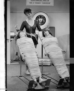 Penny Marshall feet photo 8