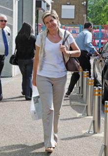 Penny Smith feet photo 9