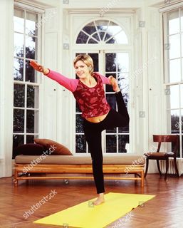 Penny Smith feet photo 12