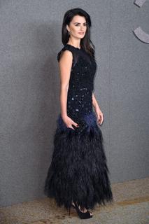 Penélope Cruz feet photo thumbnail