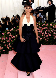 Penélope Cruz feet photo thumbnail