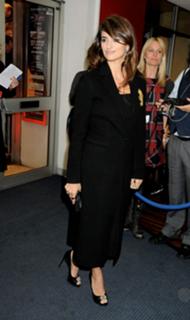 Penélope Cruz feet photo thumbnail