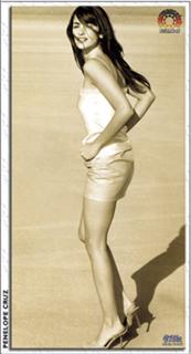 Penélope Cruz feet photo thumbnail