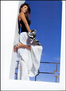 Penélope Cruz feet photo thumbnail