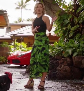 Perdita Weeks feet photo thumbnail