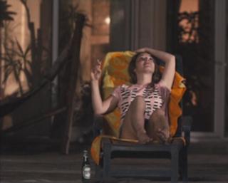 Perdita Weeks feet photo thumbnail