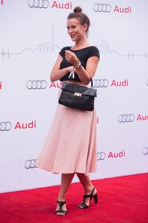 Peri Baumeister feet photo 3