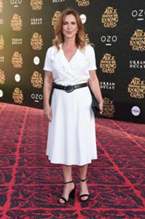 Peri Gilpin feet photo thumbnail