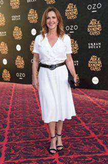 Peri Gilpin feet photo thumbnail