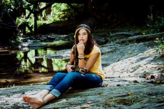Perla Haney-Jardine feet photo 2