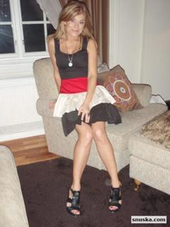 Pernilla Wahlgren feet photo 3